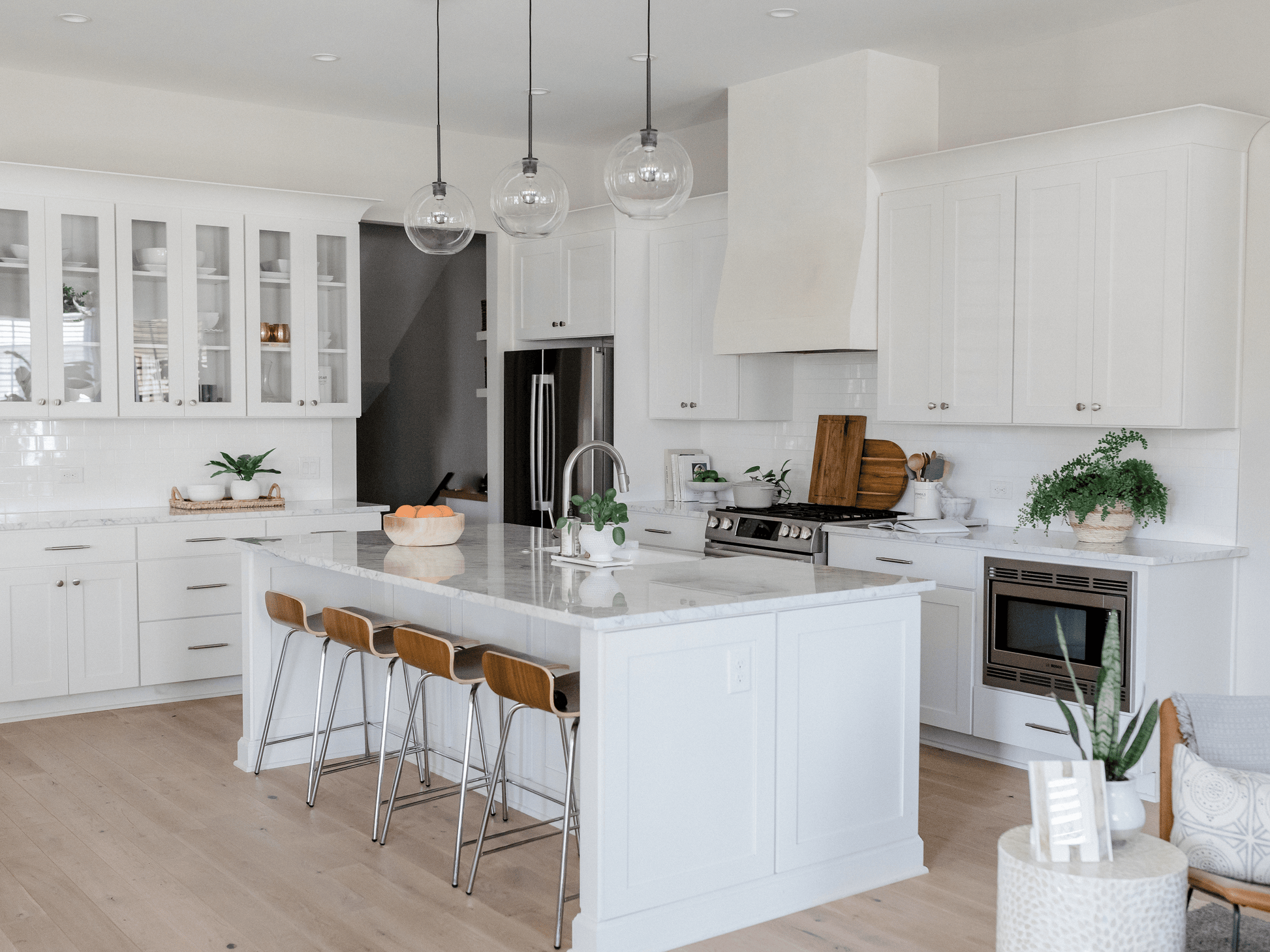 Winter Wheat white oak flooring close-up | Mill & Woods
